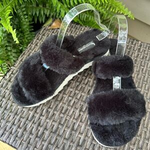 Koolaburra Plush Black Slippers
